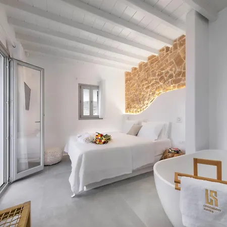 Legendary Hotel 4*